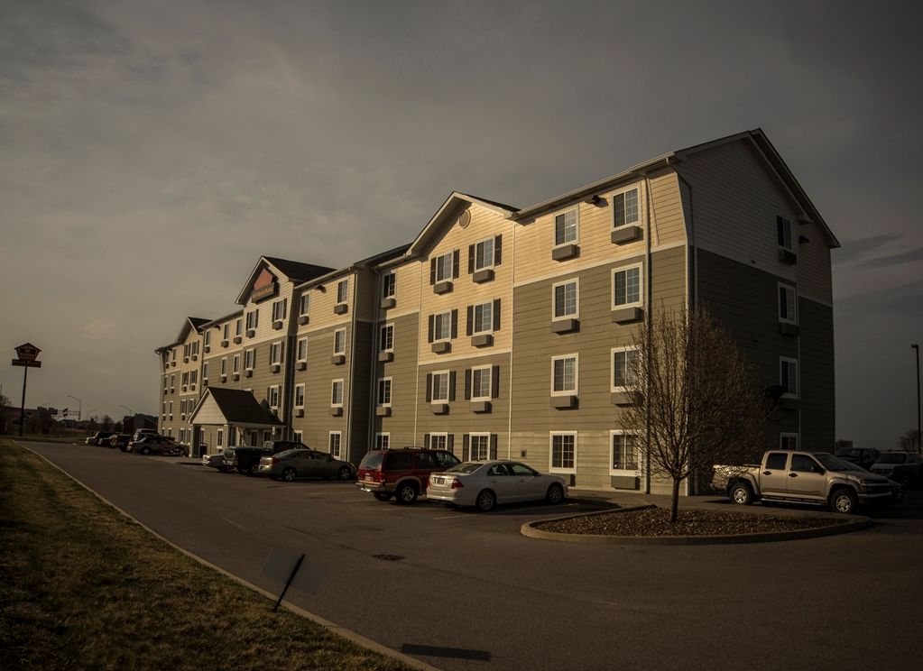 Woodspring Suites Evansville Exterior photo